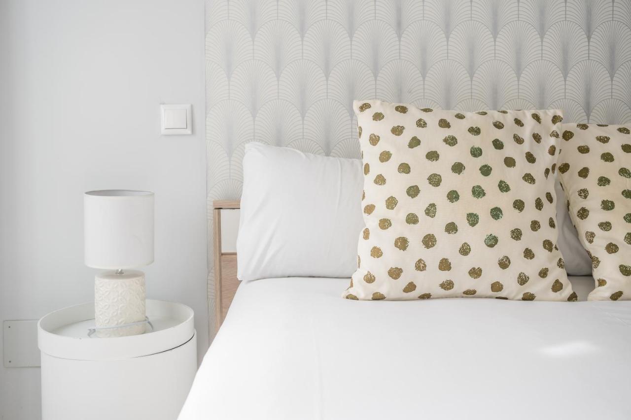 Modern Apartment-1Bedroom 1Bathroom-Tetuan Madrid Exteriör bild